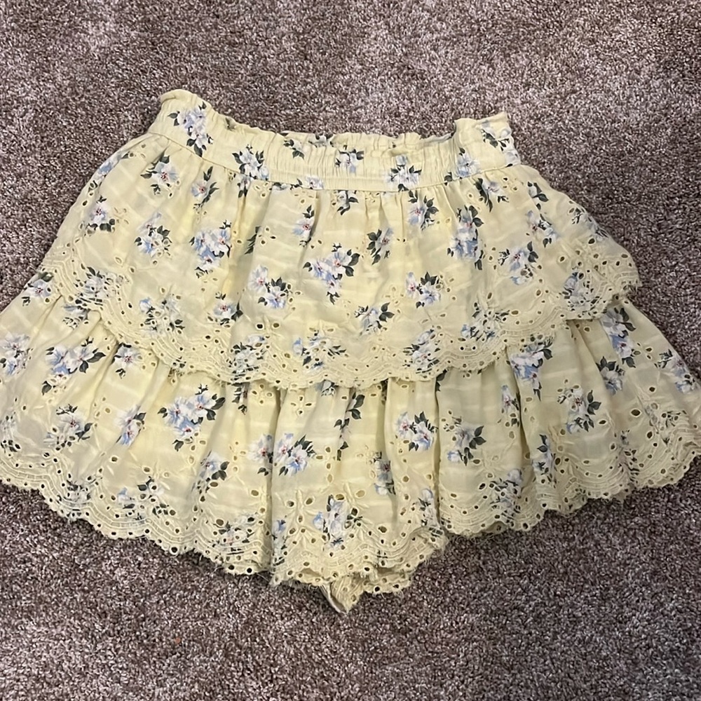 American Eagle Skort, size small, EUC!